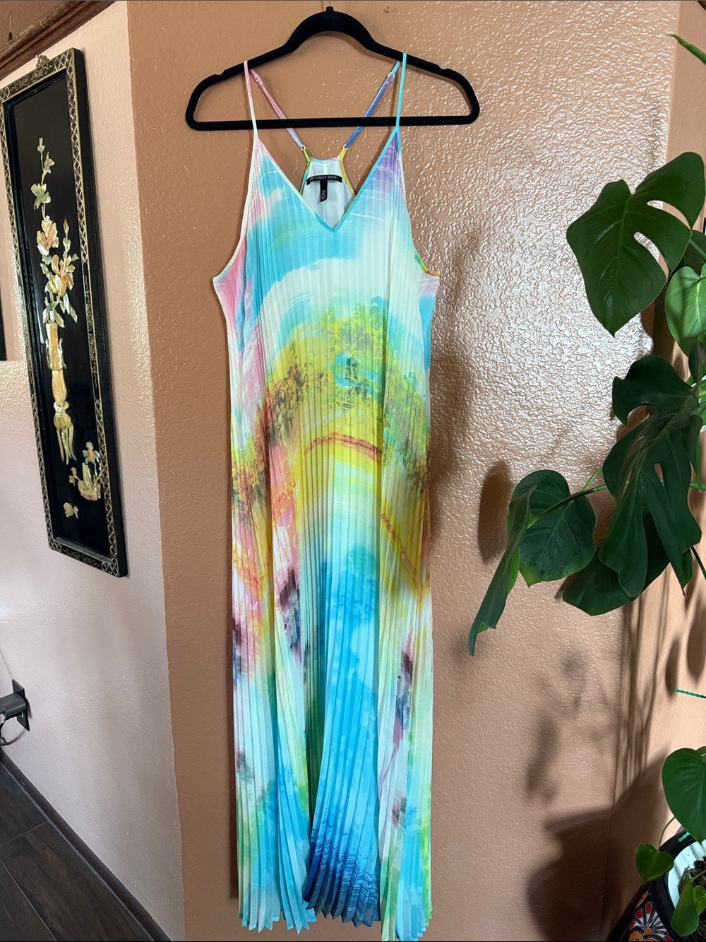 NWOT  plisse maxi dress